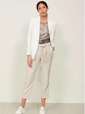 Mint Velvet Oyster Belted Tapered Trousers | Size 10 | Excellent Condition